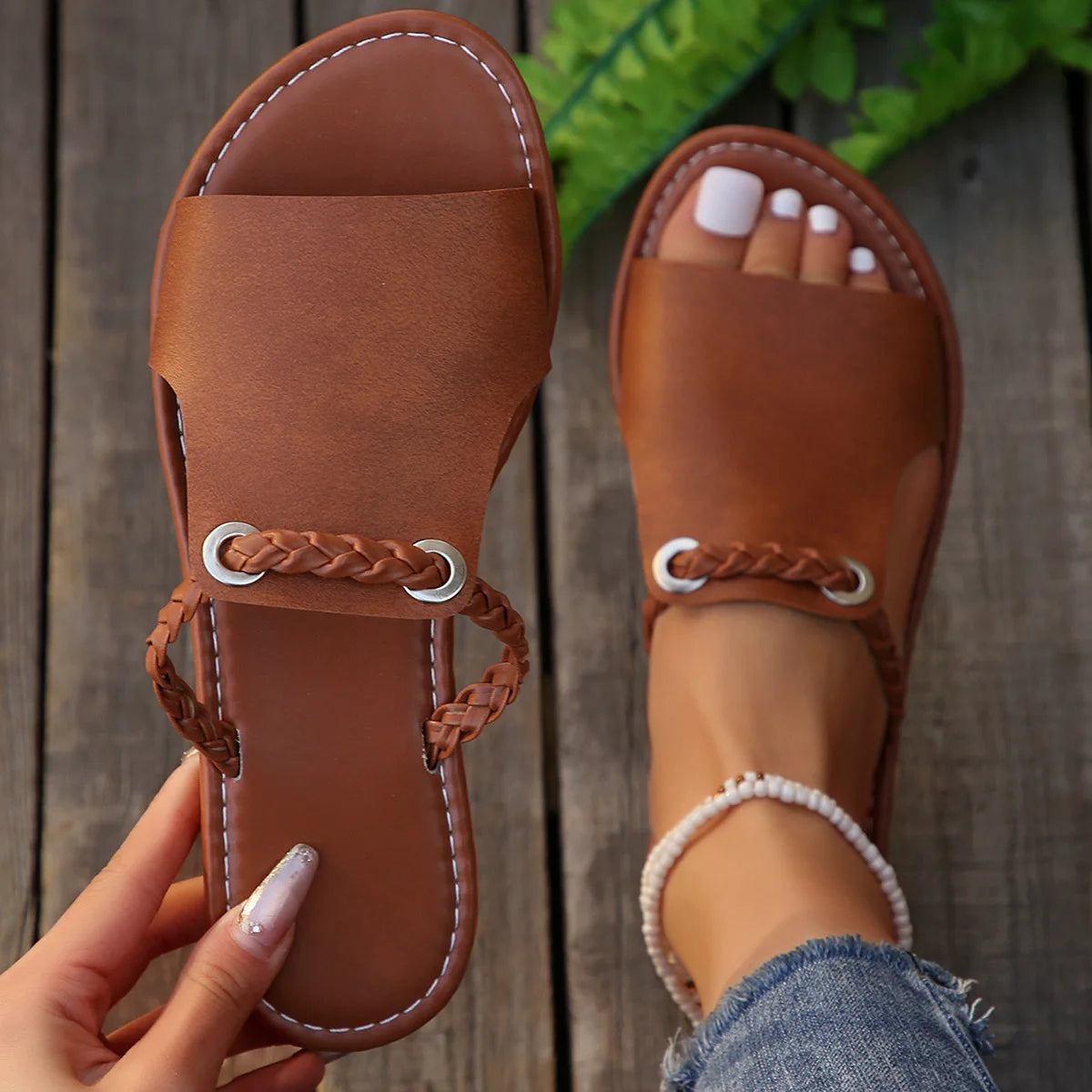 The Capri Sandal